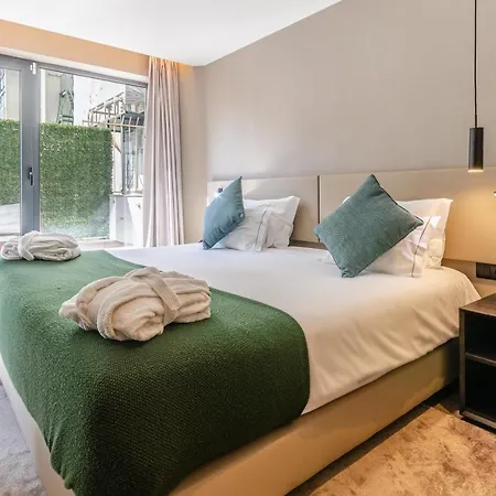 Omid Saldanha Hotel Lizbona