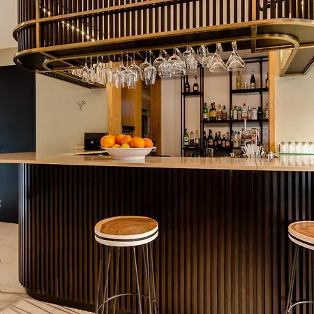 Omid Saldanha Hotel Lizbona