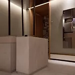 Готель Omid Saldanha 4*