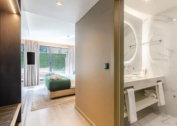 Omid Saldanha Ξενοδοχείο 4*