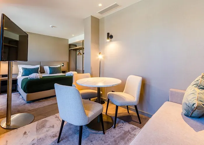 Omid Saldanha Ξενοδοχείο