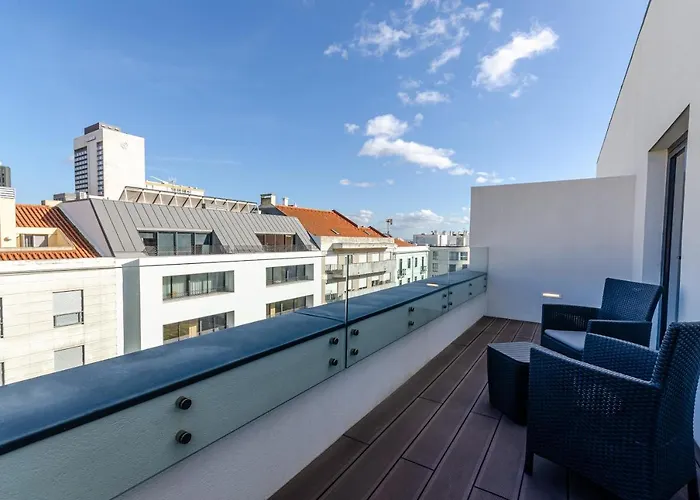 Omid Saldanha Lisboa