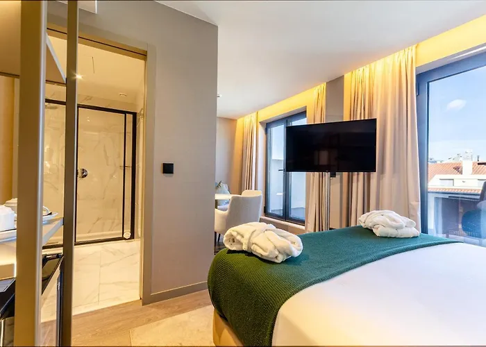 Omid Saldanha Lisboa